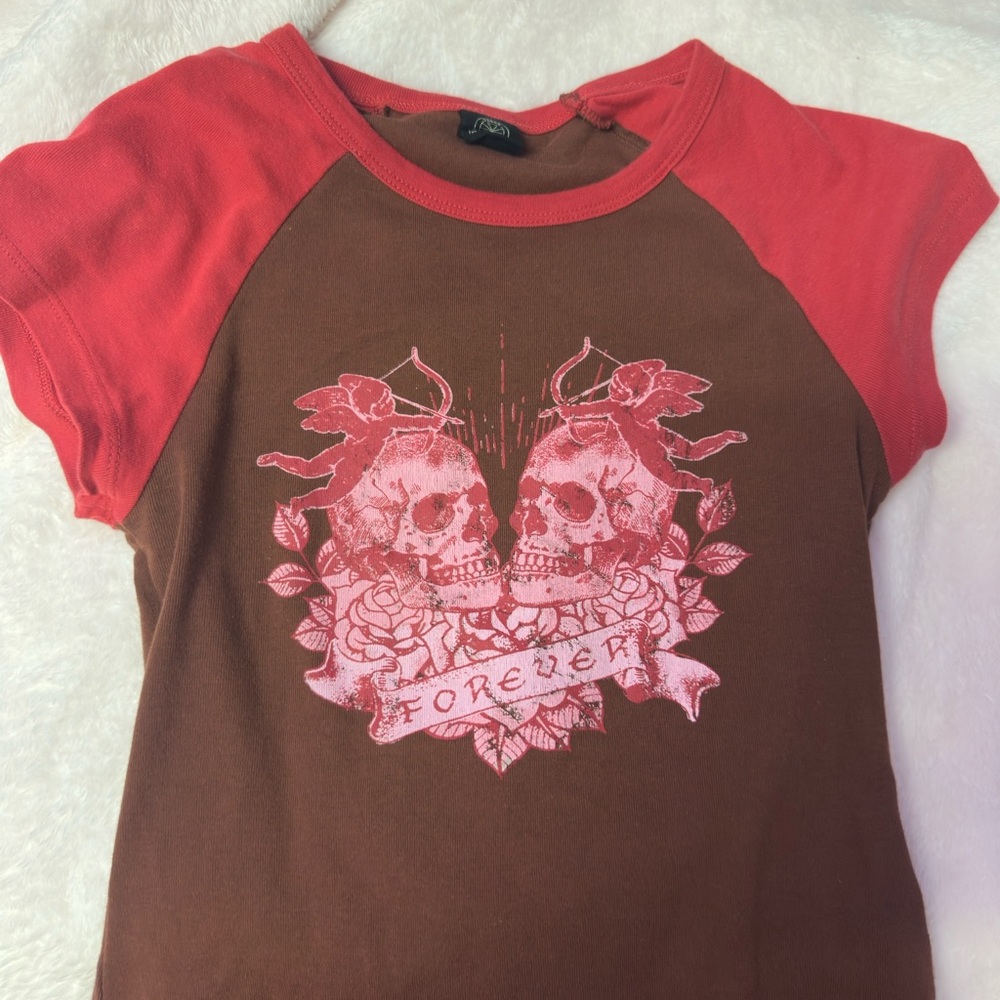 Urban Outfitters Brown and Red Graphic Tee